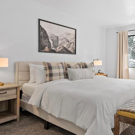 Cozy Top Floor Condo With Mountain Views Park City Bagian luar foto