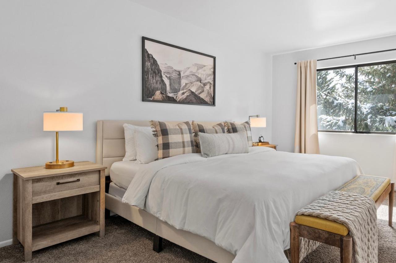Cozy Top Floor Condo With Mountain Views Park City Bagian luar foto